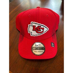 NEW Kansas City Chiefs Red 39Thirty New Era Cap Small/Medium Stretch Fit NFL Off